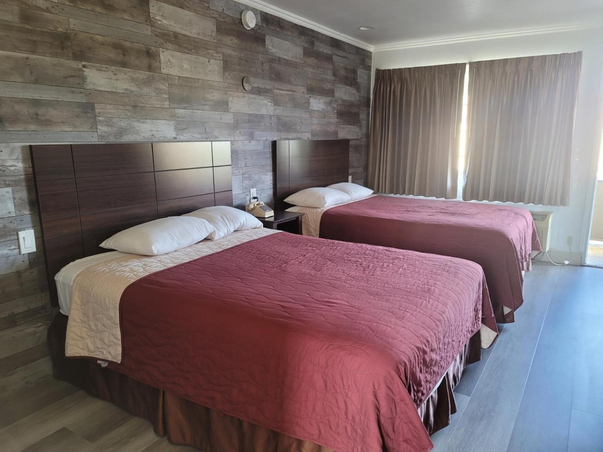 Whittier Travel Inn Zewnętrze zdjęcie