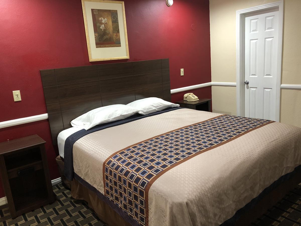 Whittier Travel Inn Zewnętrze zdjęcie
