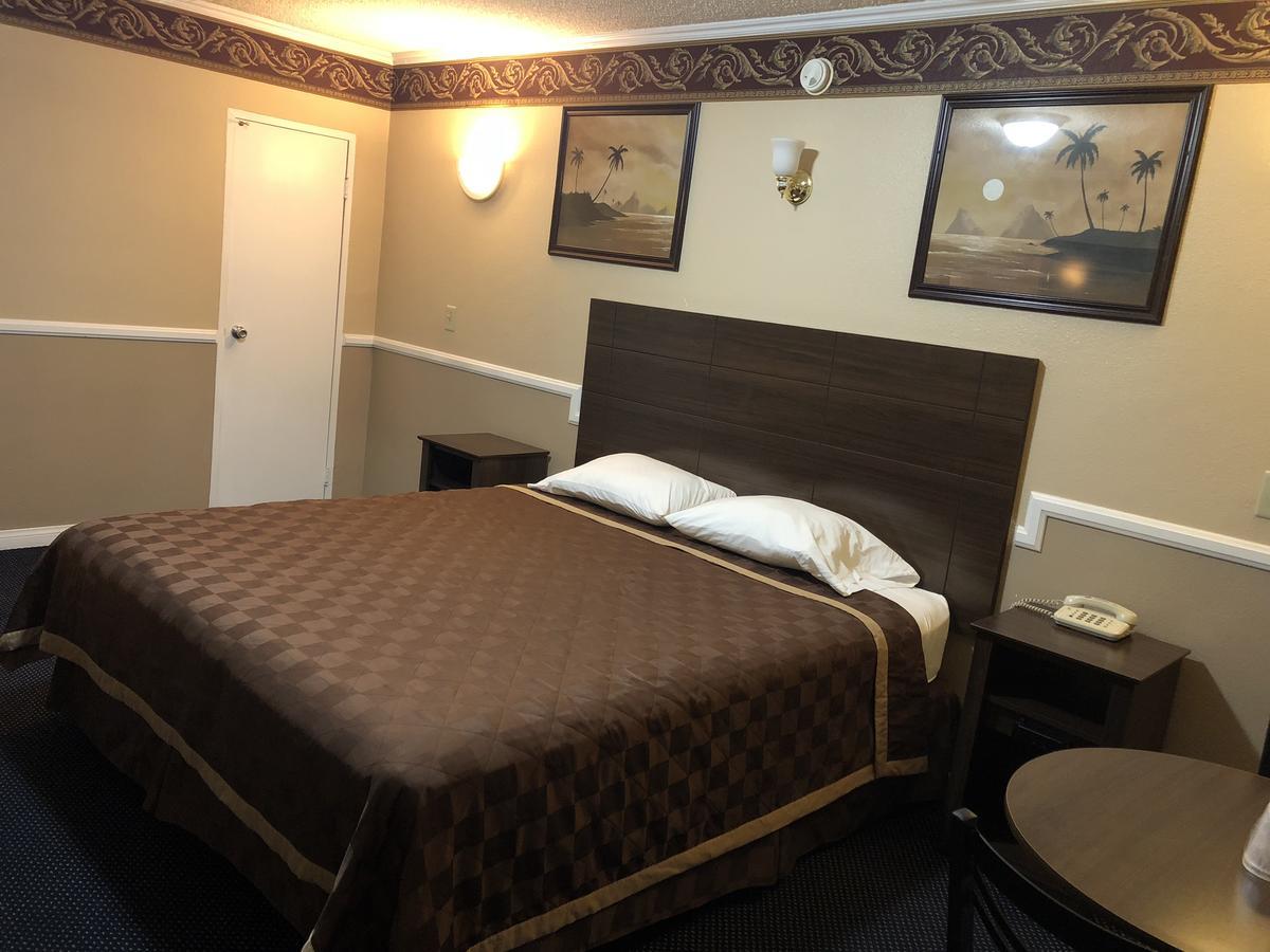 Whittier Travel Inn Zewnętrze zdjęcie