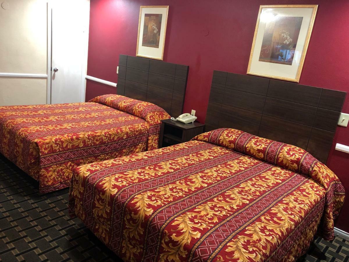 Whittier Travel Inn Zewnętrze zdjęcie
