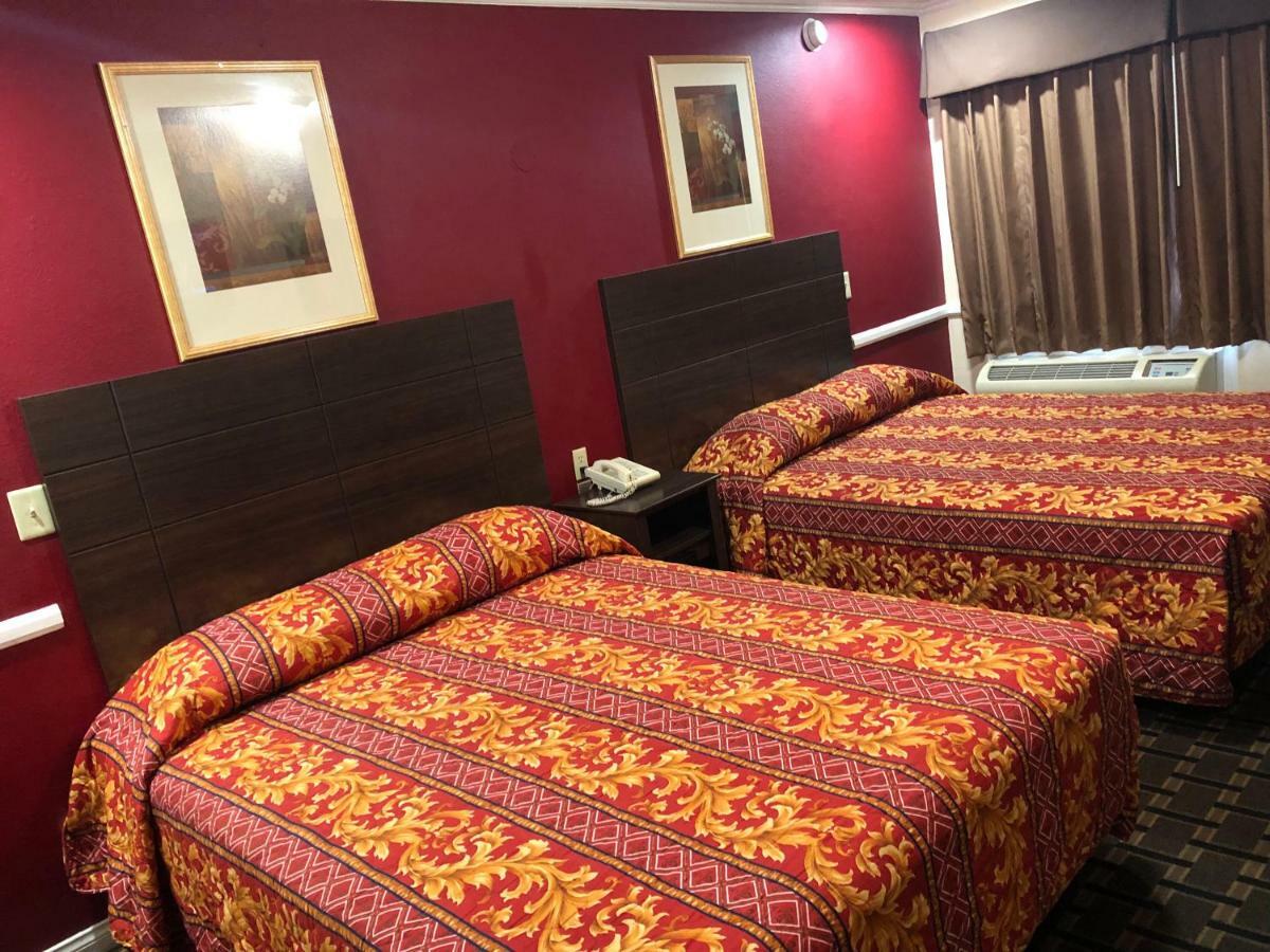 Whittier Travel Inn Zewnętrze zdjęcie